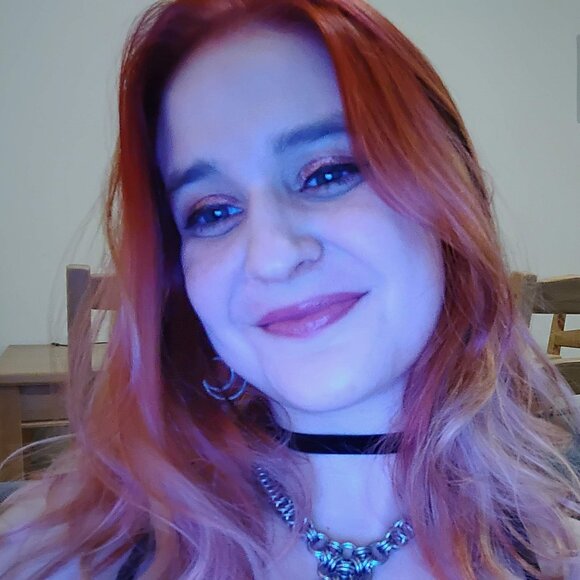 Meet your Posher, Sally - Picture 1 of 1